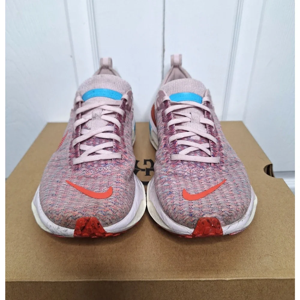 Nike ZoomX Invincible Run Flyknit 3 Pink Foam White Women's size 8.5 DR2660-600